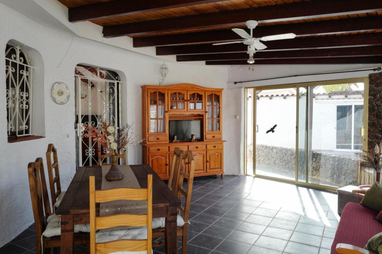 פוארטו דה סנטיאגו Amazing Garden Villa מראה חיצוני תמונה